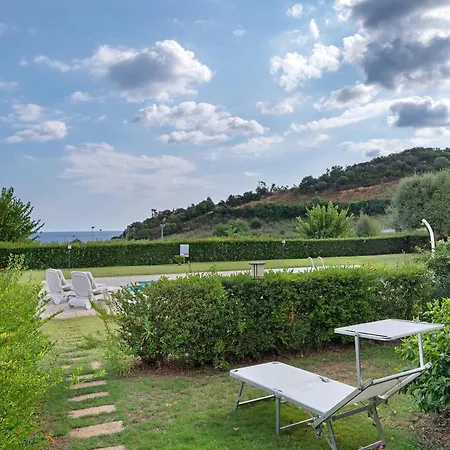 Holiday home Empatja